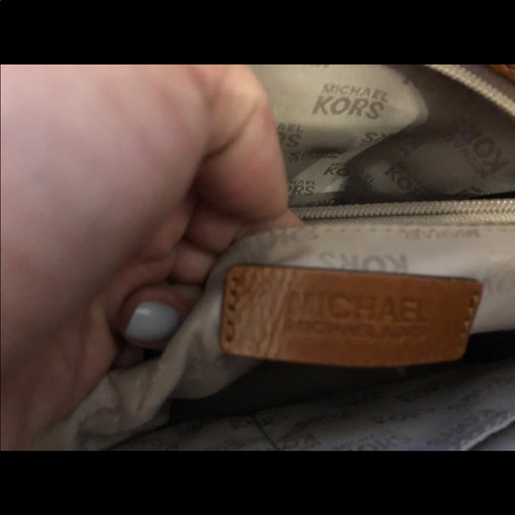 Michael Kors Purse brown leather - Picture 3 of 4